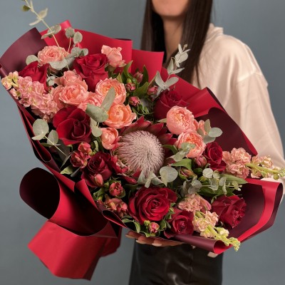 Авторский букет Сияние протеи